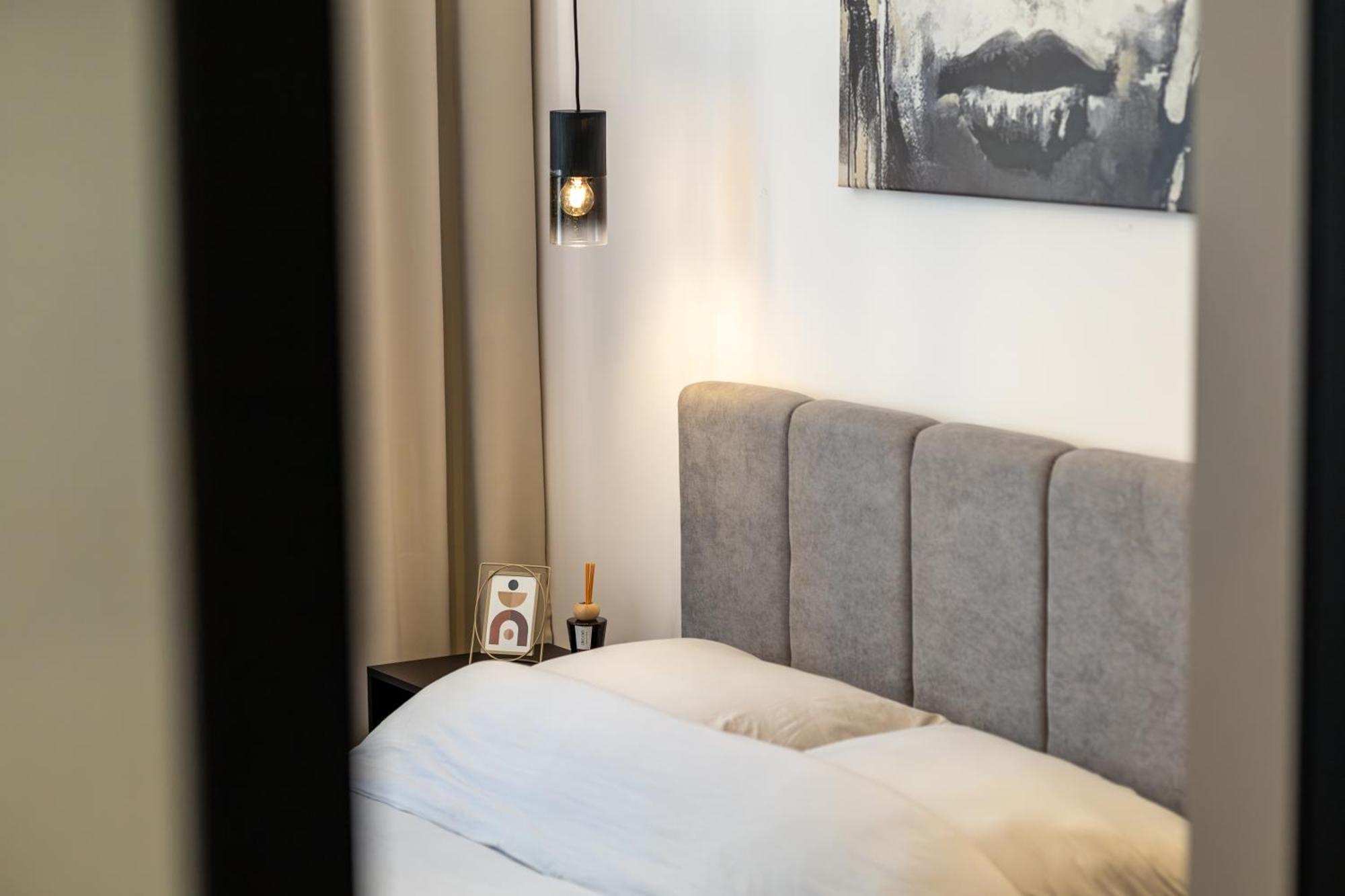 Apartament Prestige Нови Сонч Екстериор снимка