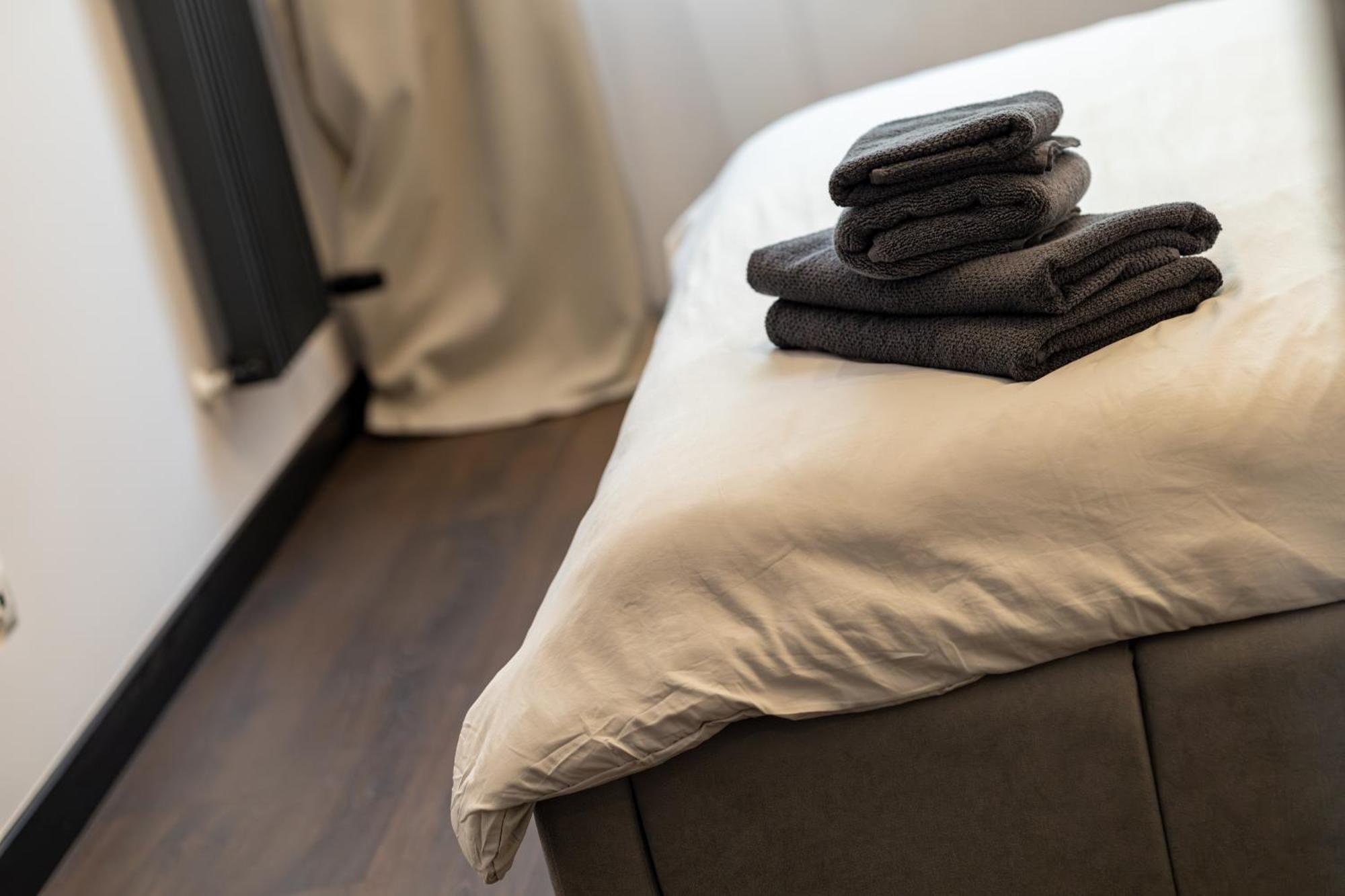 Apartament Prestige Нови Сонч Екстериор снимка